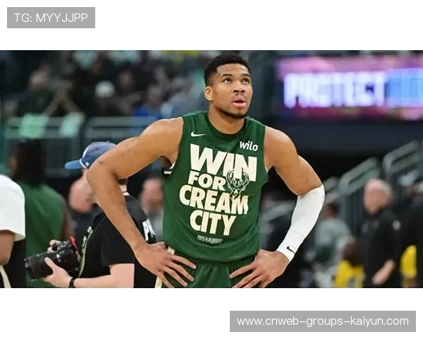 字母哥37+8创历史最快纪录！雄鹿仍吞苦果——一场精彩纷呈的篮球盛宴背后隐藏的故事